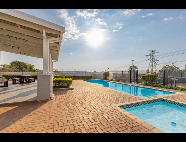 2 BEDROOM APARTMENT FOR SALE IN PAULSHOF